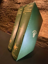 2 Volumes - Vintage Books (Charles Dickens - Pickwick Club) 1932 - Library