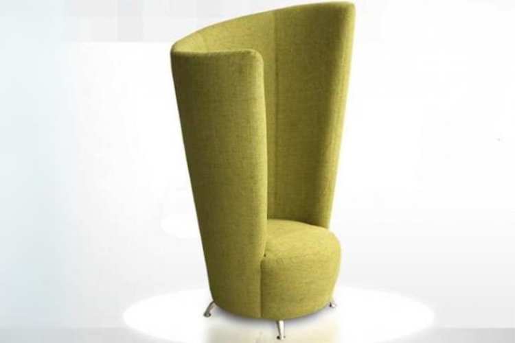 Love Curve Armchair