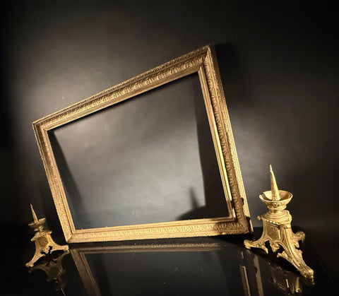 Large Ornate Antique Picture Frame | Gilt Finish | Solid Wood |. 93x68cm