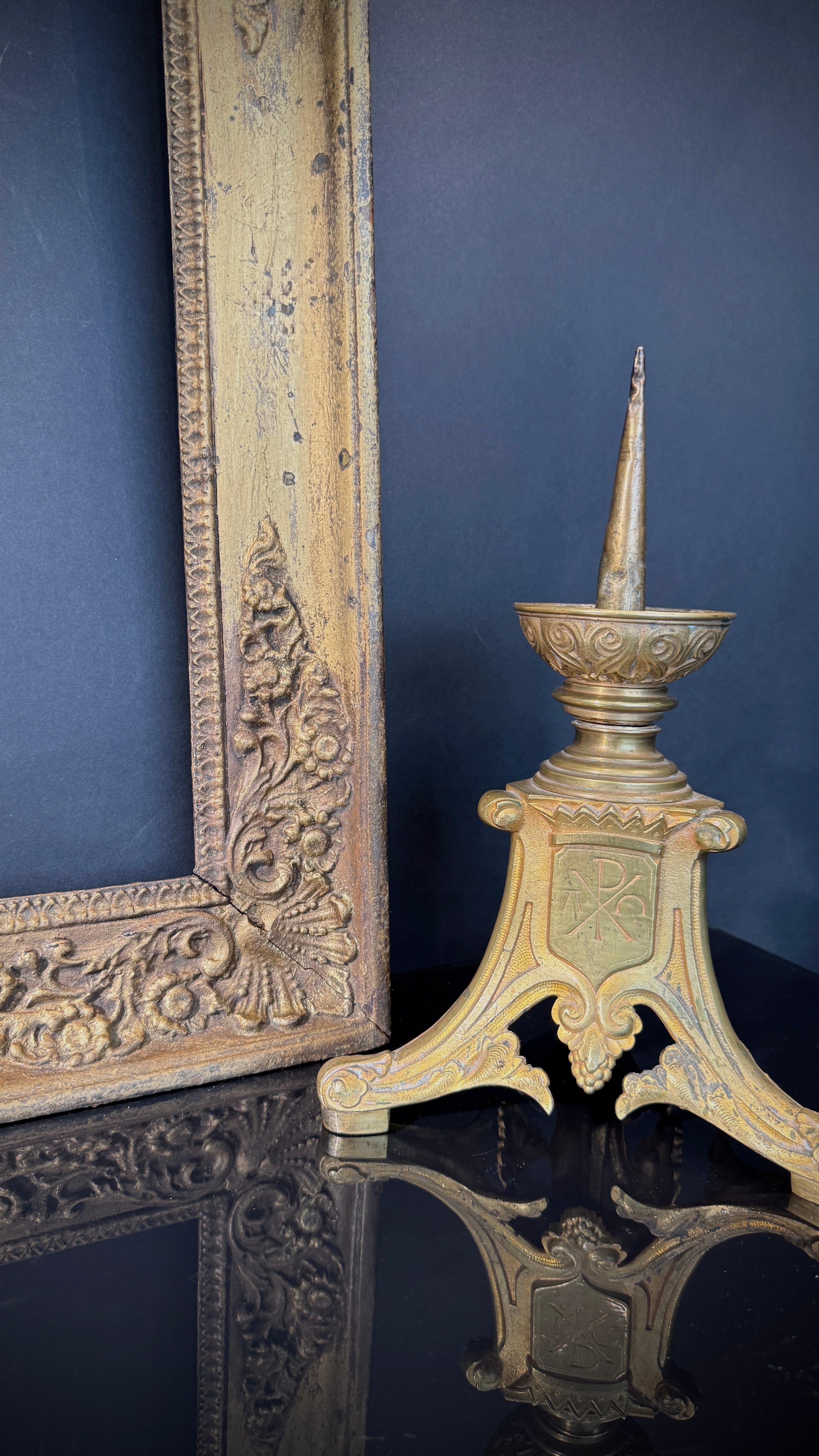 Large Antique Picture Frame (73x59cm) | Ornate Corner Detail | Classic GoldWall Decor / Wall Gallery