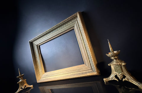 Large Antique Gilt Picture Frame – 19th‑Century Ornate Wood Gold Frame (78.5 cm × 61.5 cm)