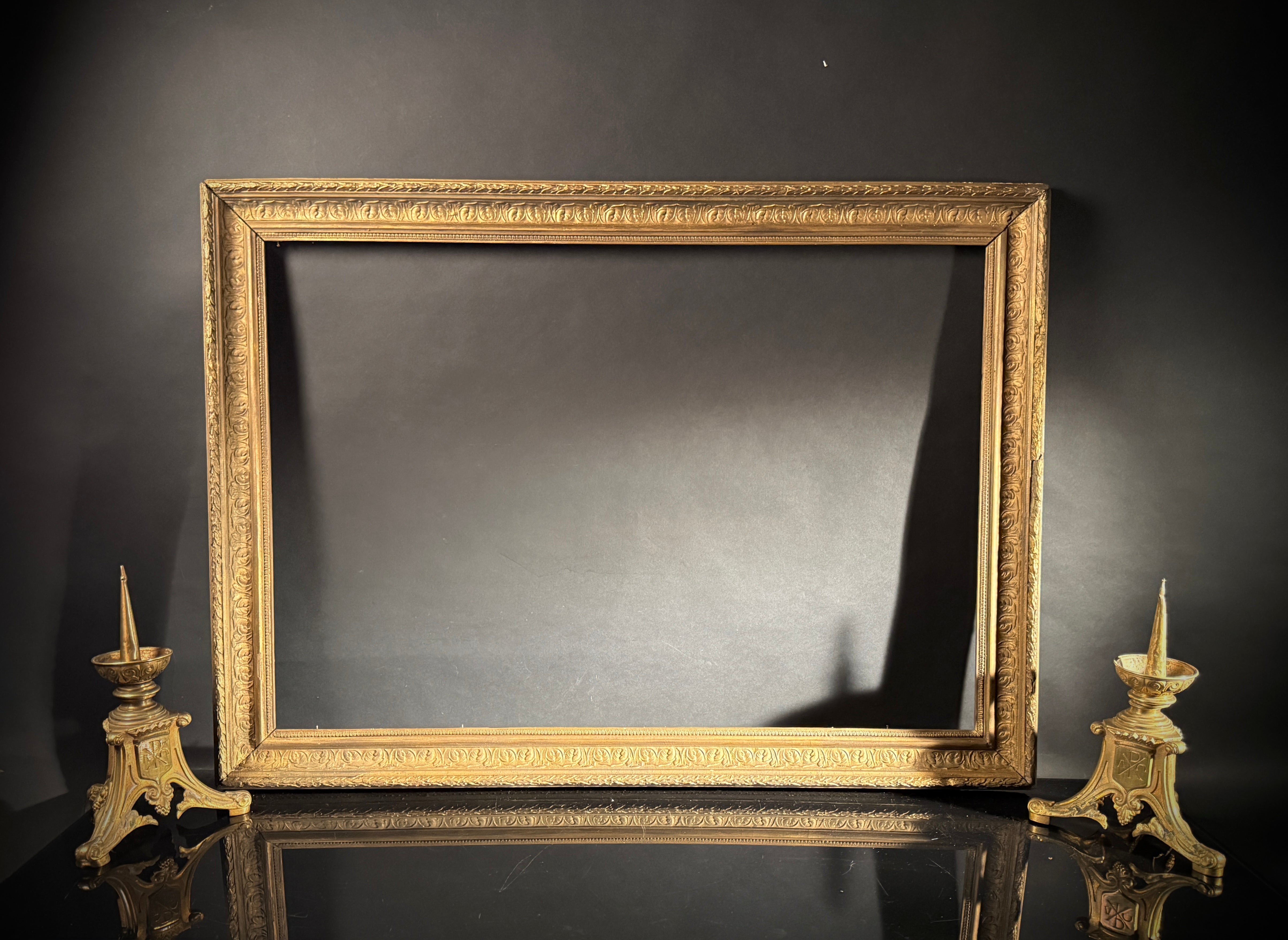 Large Ornate Antique Picture Frame | Gilt Finish | Solid Wood |. 93x68cm