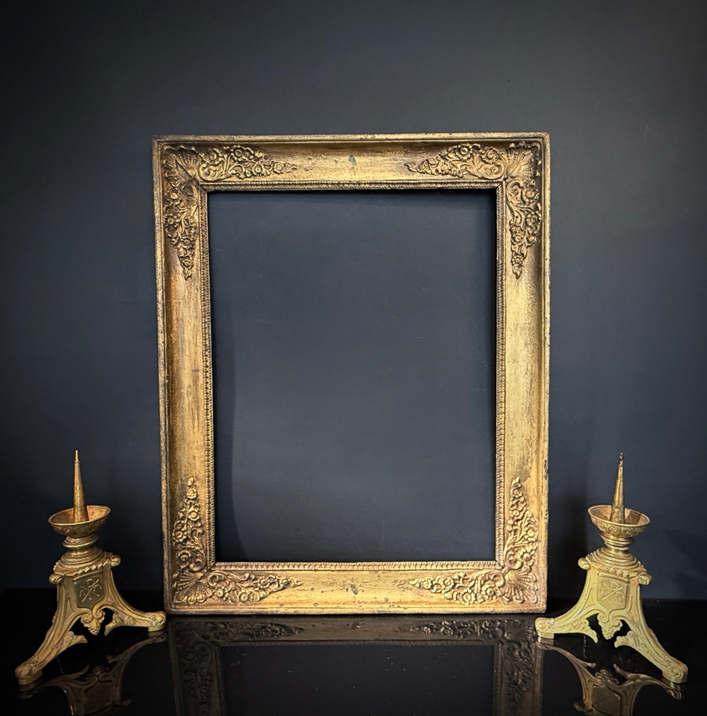 Large Antique Picture Frame (73x59cm) | Ornate Corner Detail | Classic GoldWall Decor / Wall Gallery