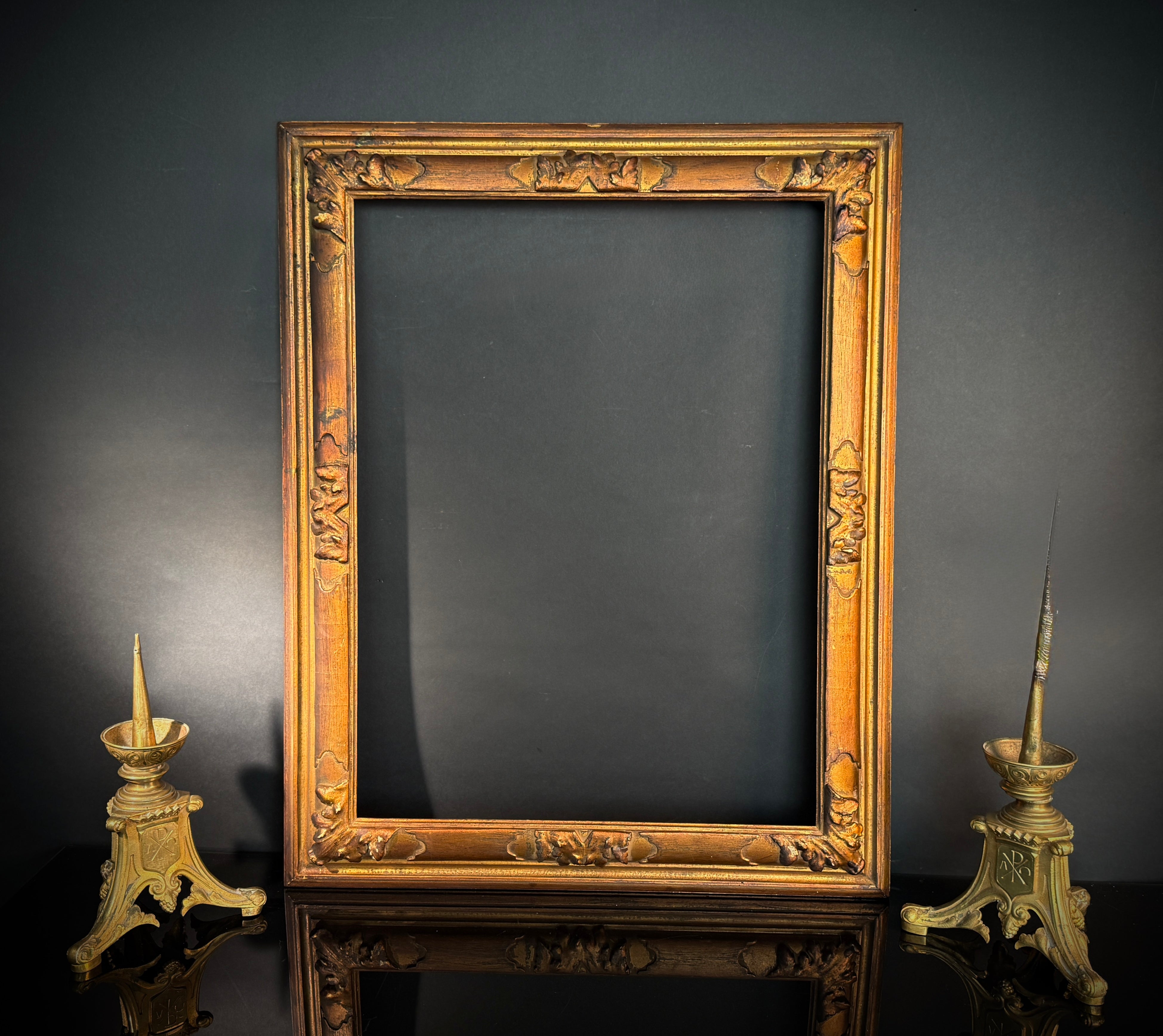 Large Shabby Vintage Picture Frame  |  Carved Wood  | Worn Gilt Finish (75cm x 59.5cm)