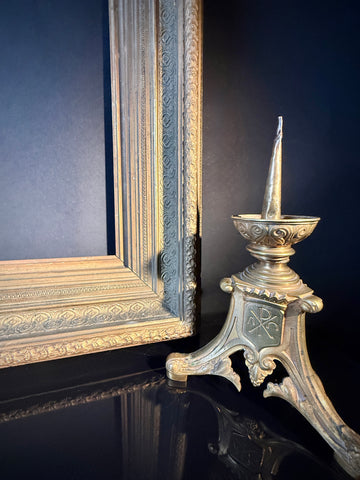 Large Antique Gilt Picture Frame – 19th‑Century Ornate Wood Gold Frame (78.5 cm × 61.5 cm)