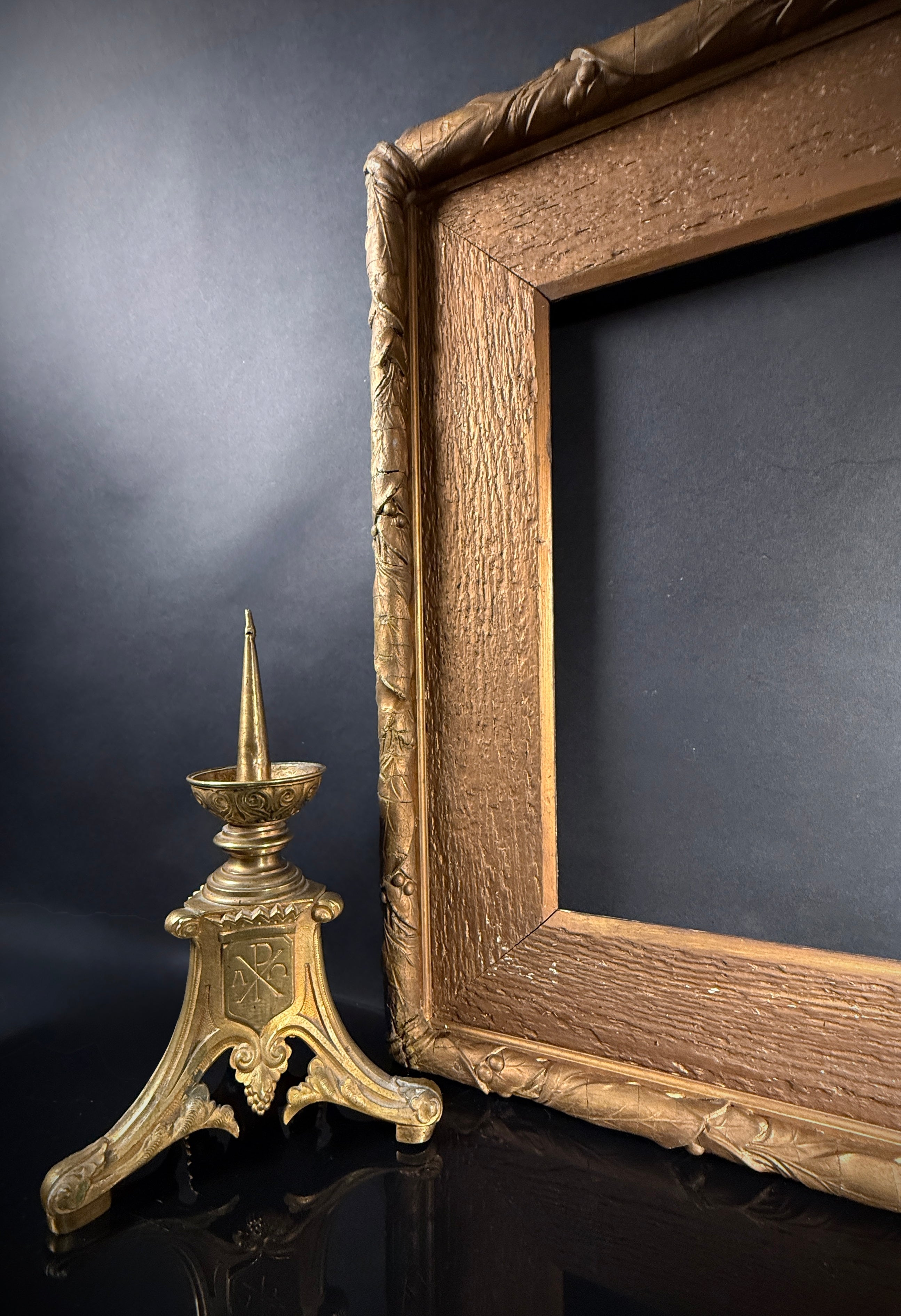 Antique Gilt Picture Frame (69.5cm x 54.5cm) – Wide Profile Classic Style | Art Mirror Display