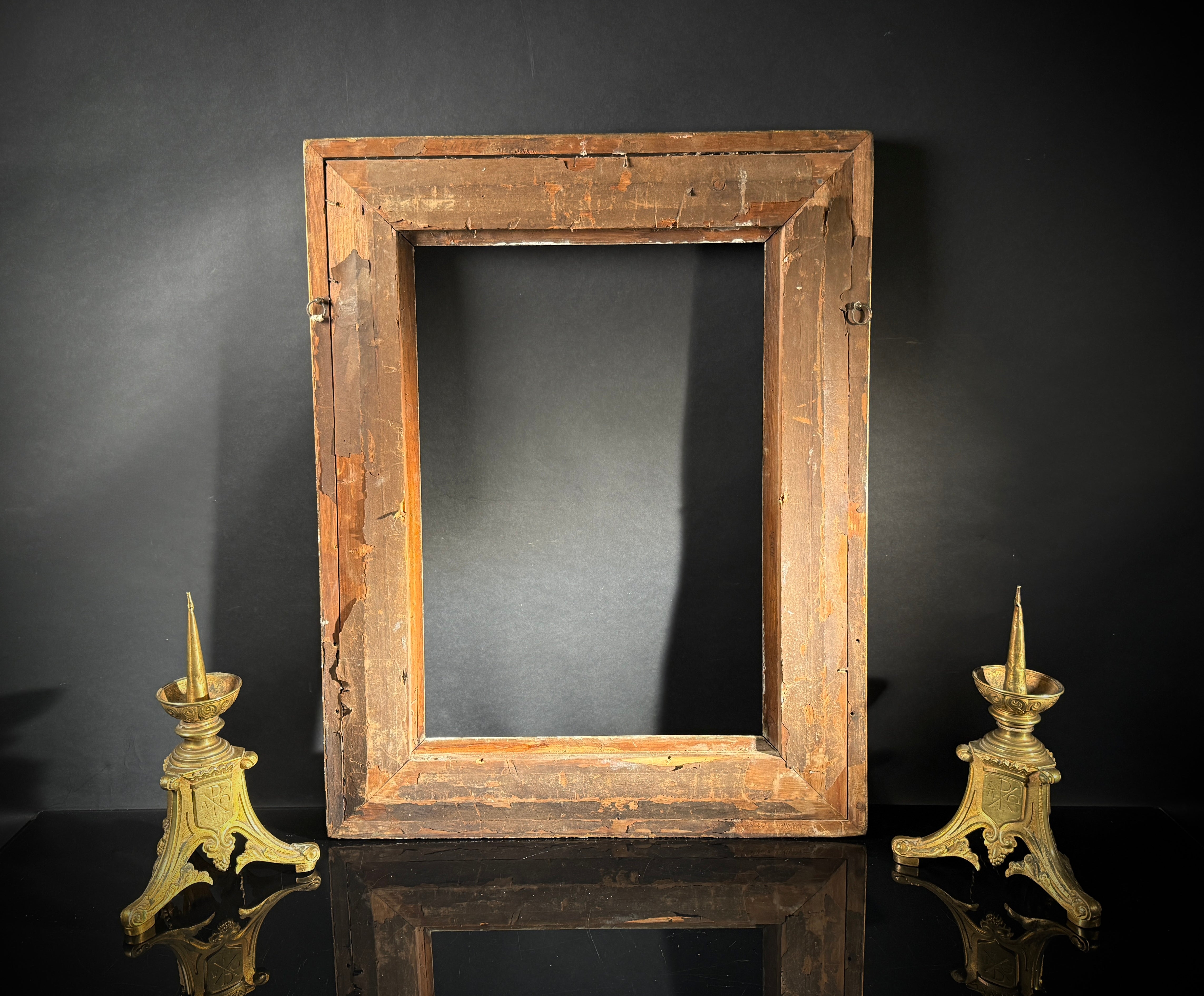 Antique Gilt Picture Frame (69.5cm x 54.5cm) – Wide Profile Classic Style | Art Mirror Display
