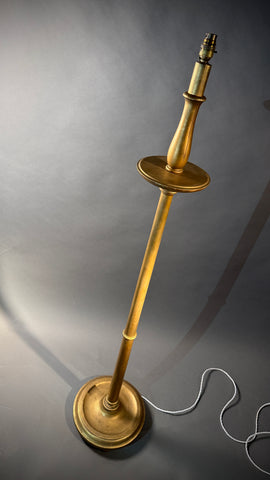 Vintage Gold Wood Floor Lamp – Fluted Turned Column, Candle Saucer, Bun Feet 159cm Tall