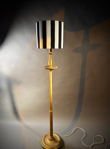 Vintage Gold Wood Floor Lamp – Fluted Turned Column, Candle Saucer, Bun Feet 159cm Tall
