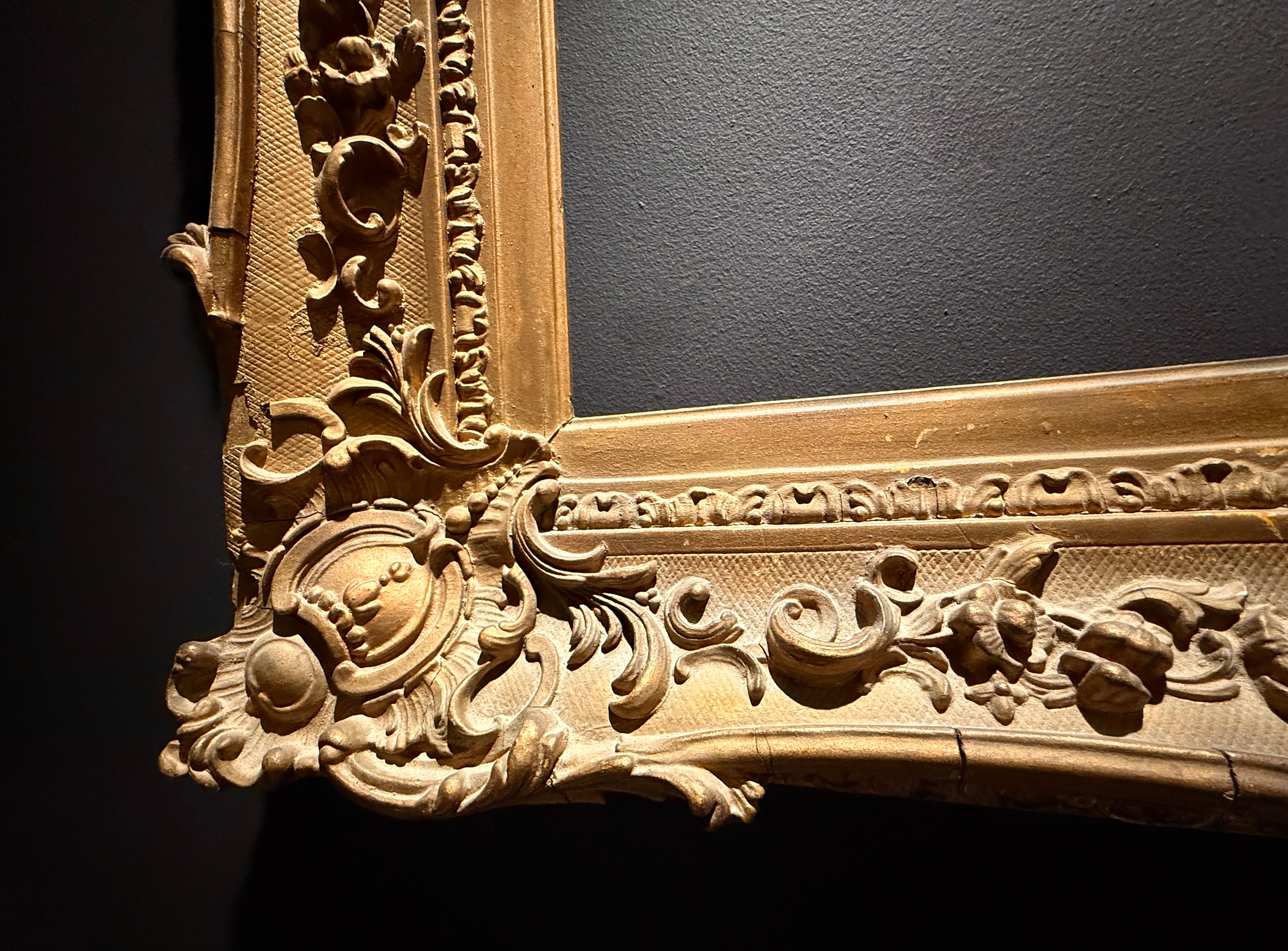 Antique Baroque Gilt Picture Frame  |  Large Ornate  |   Muted Gold Shabby Chic (96.5 x 84cm)