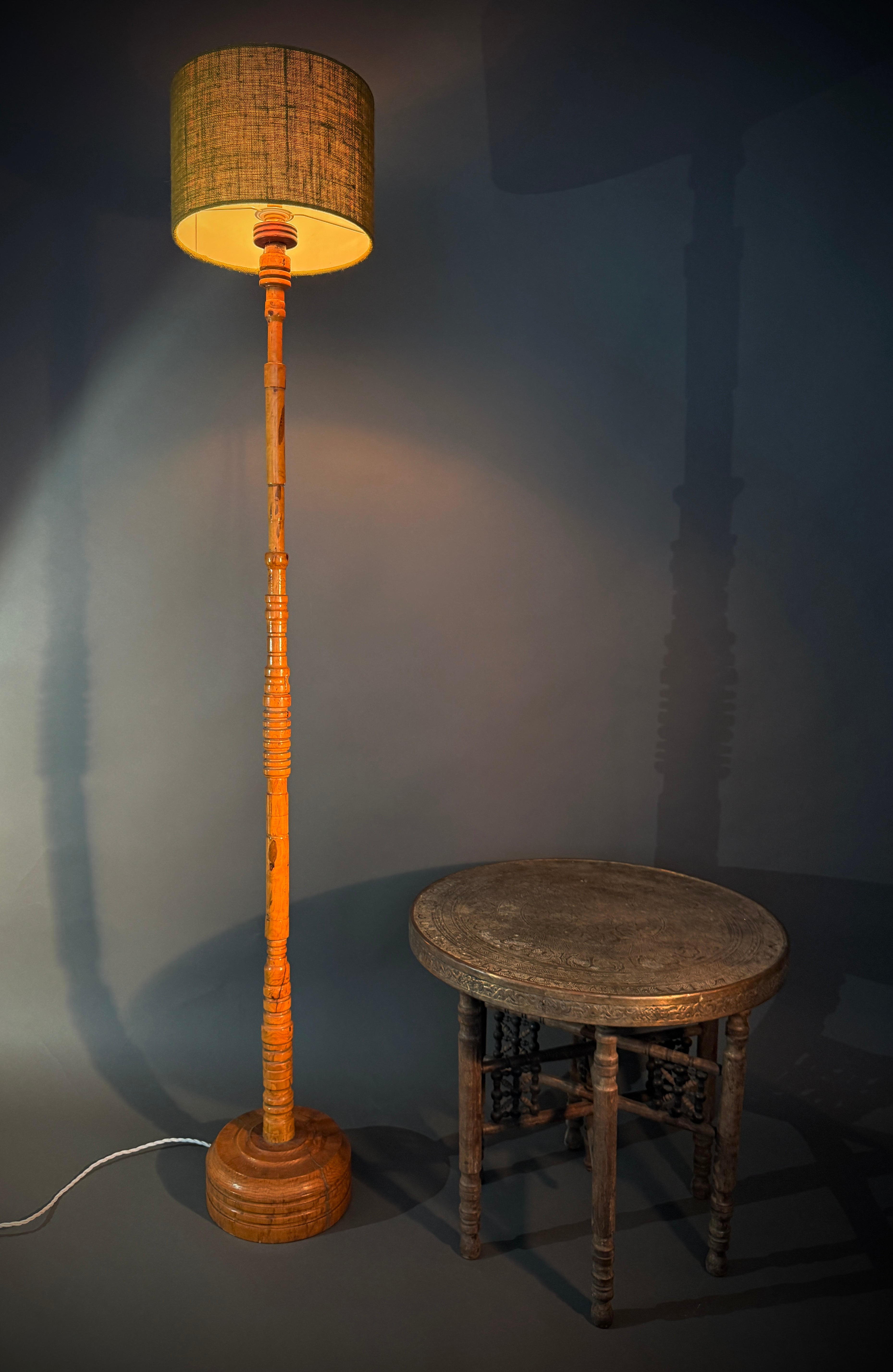 Vintage mid century Floor Lamp - Turned Wood Bobbin Column