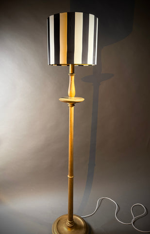 Vintage Gold Wood Floor Lamp – Fluted Turned Column, Candle Saucer, Bun Feet 159cm Tall