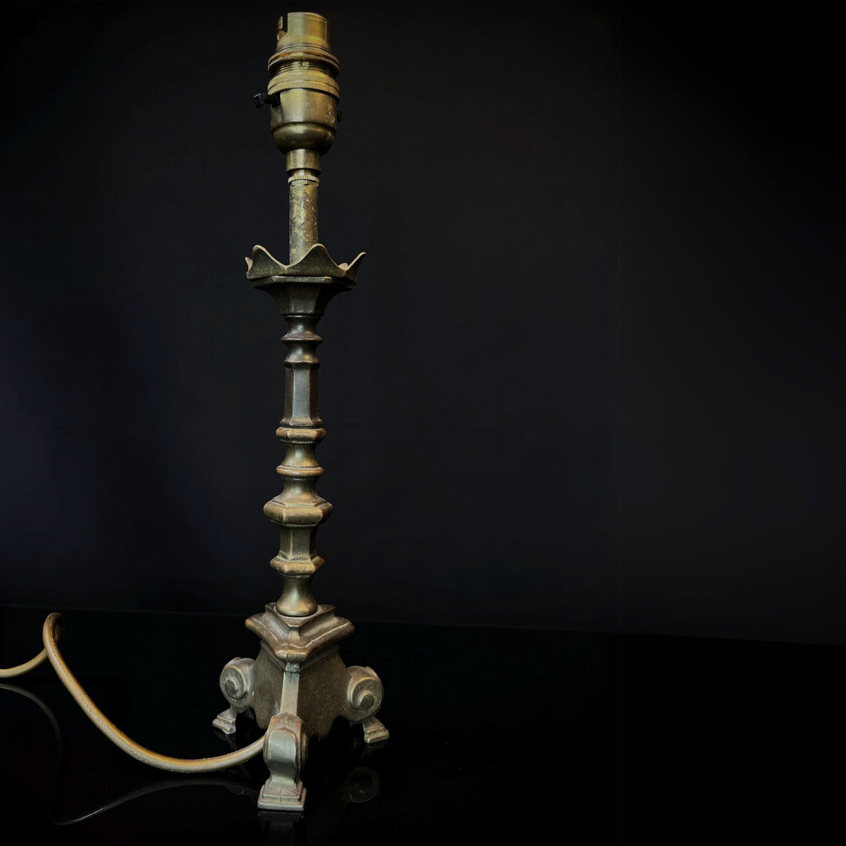 Antique Brass Vintage Table Lamp
