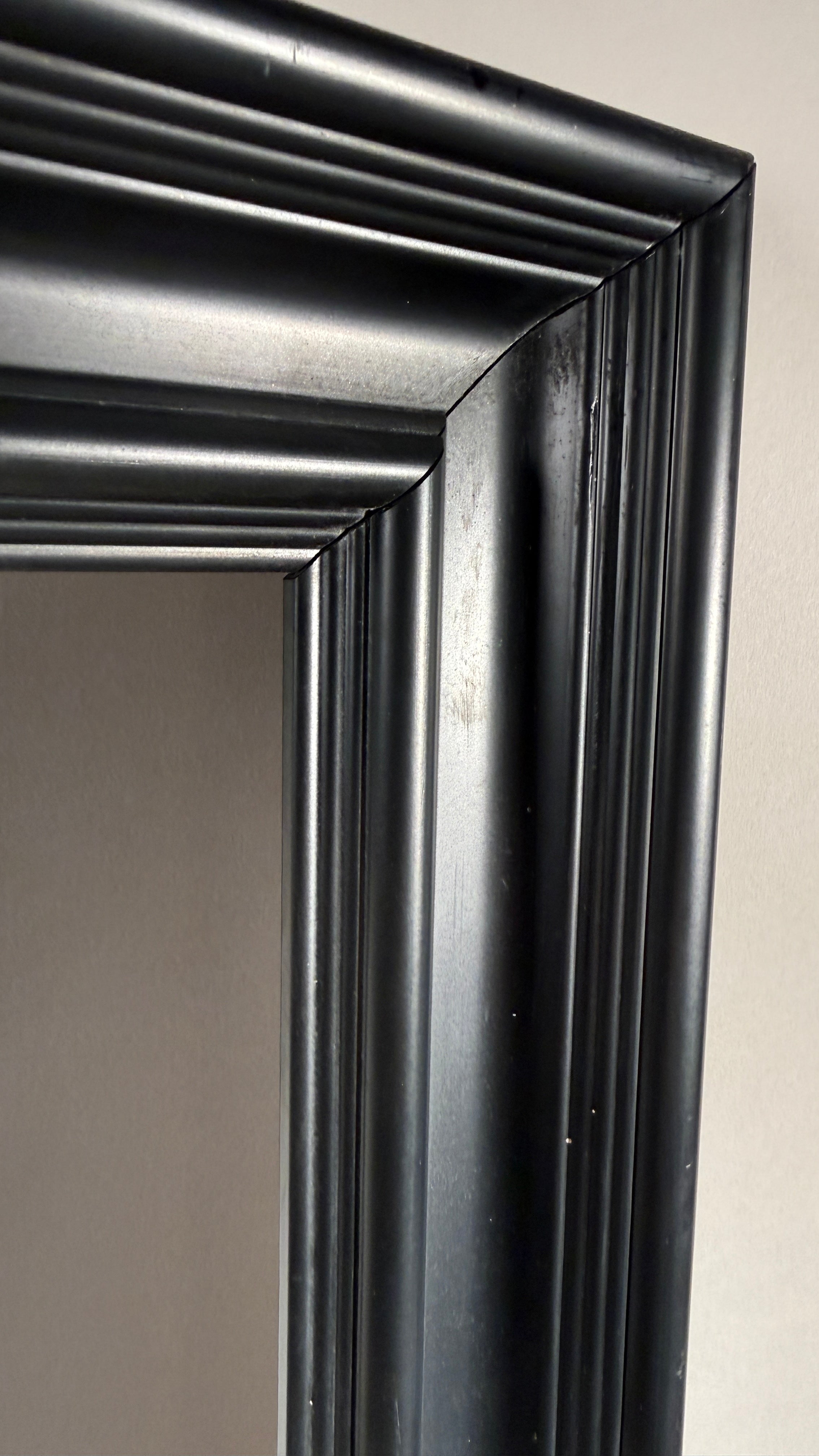 Extra Large Black Classic Picture Frame | 96.5 x 73cm  |  Gallery Wall