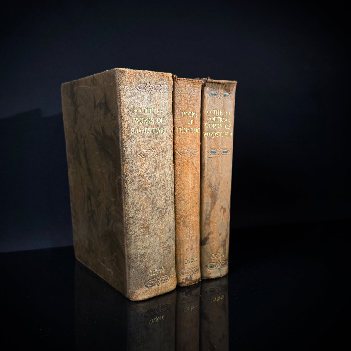Oxford Leather-Bound Poetry Trio – Shakespeare, Wordsworth & Tennyson, 1922–1923