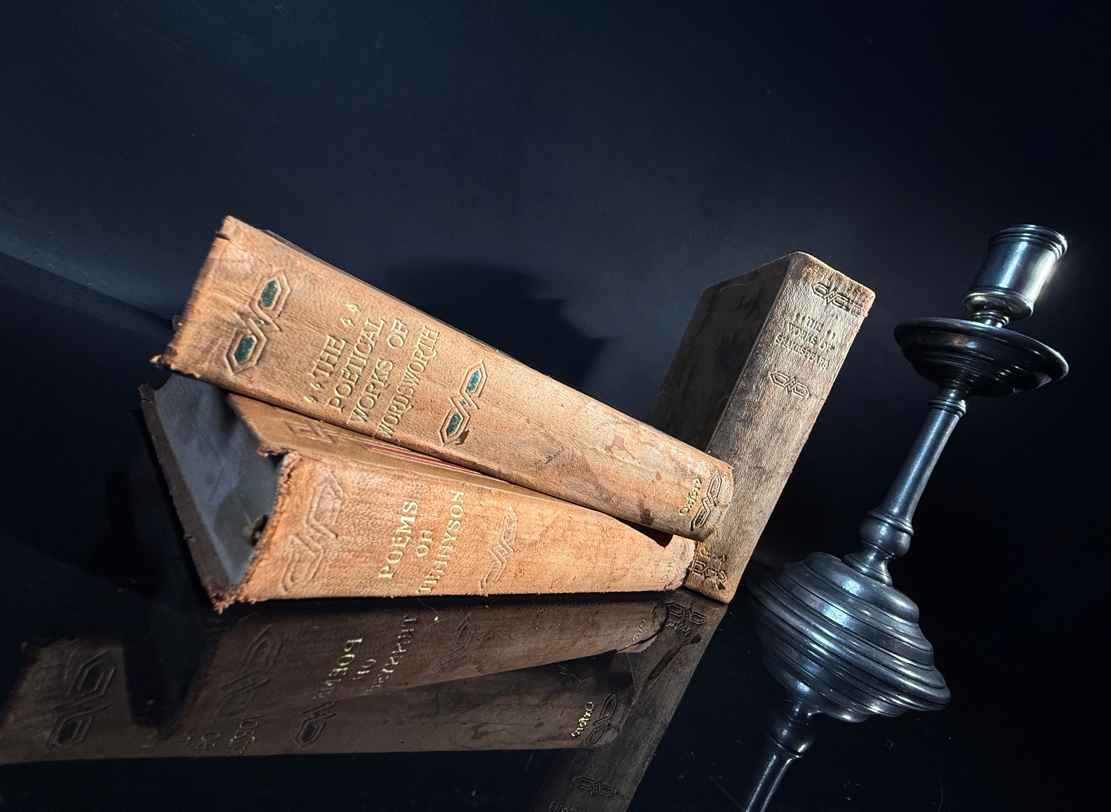 Oxford Leather-Bound Poetry Trio – Shakespeare, Wordsworth & Tennyson, 1922–1923