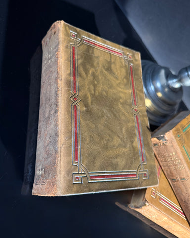 Oxford Leather-Bound Poetry Trio – Shakespeare, Wordsworth & Tennyson, 1922–1923