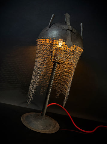 Persian Kulah Khud Helmet Table Lamp – Chainmail Steel Stand, Push-In Bulb Decorative Rajput Style Light