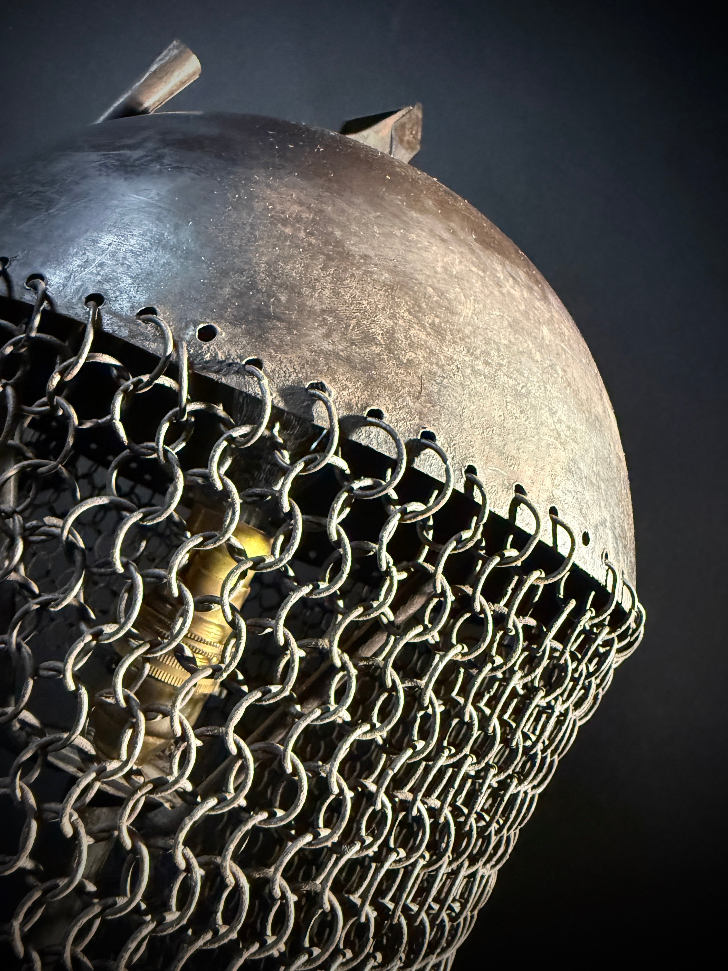 Persian Kulah Khud Helmet Table Lamp – Chainmail Steel Stand, Push-In Bulb Decorative Rajput Style Light