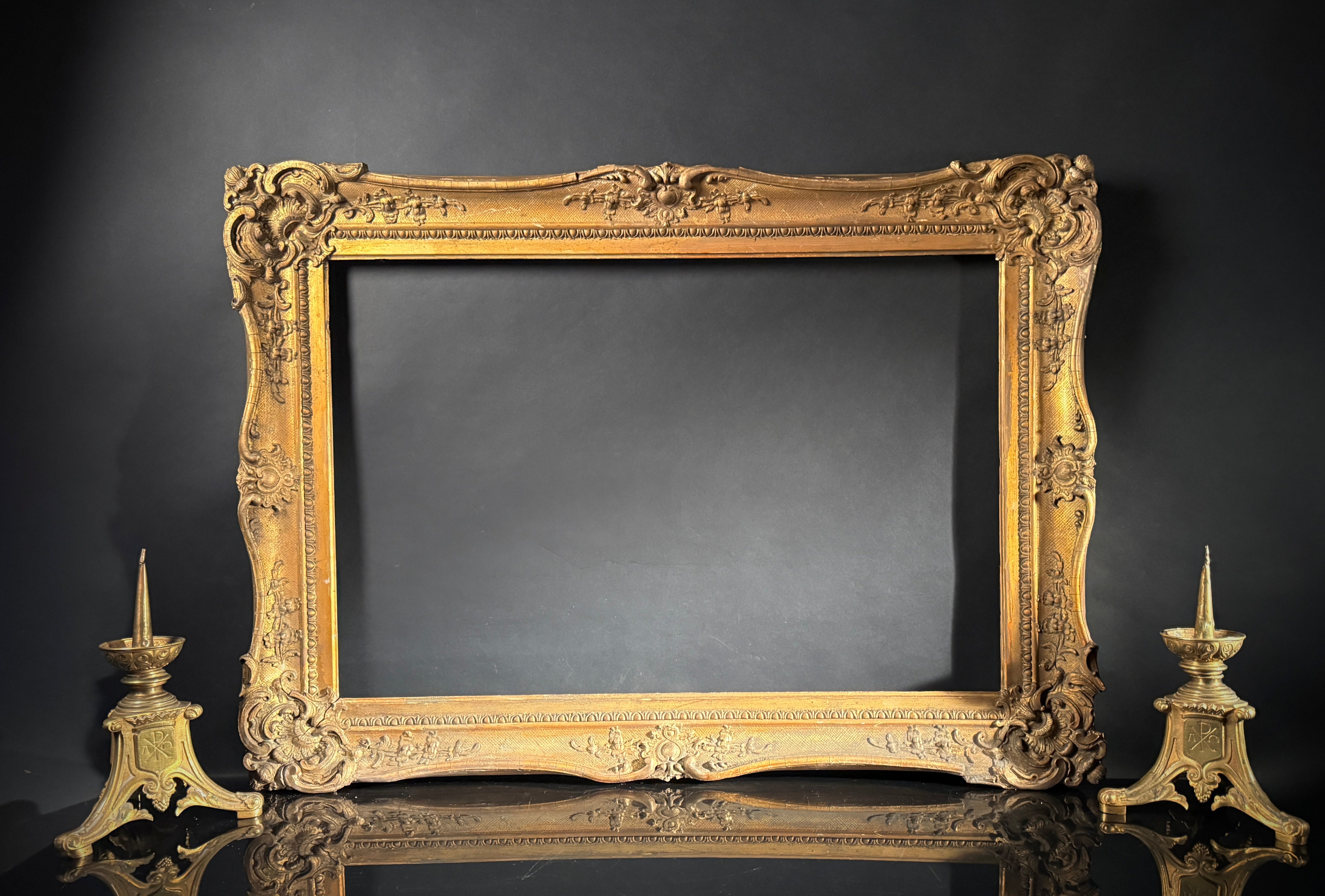 Extra Large Antique Gilt Picture Frame | 94x68cm | Ornate Corner Detail | Classic Wall Decor