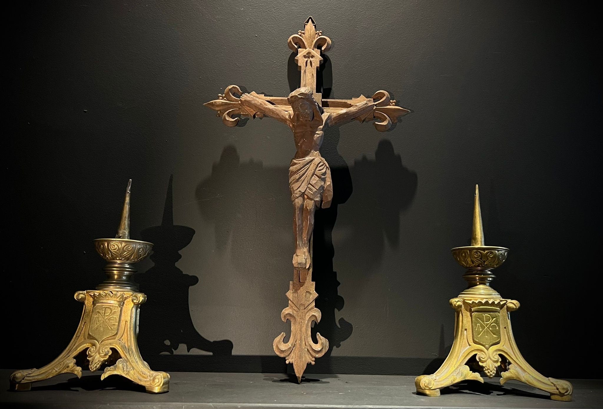 French Vintage Hand carved Wood Church/Alter Crucifix with Fleur de lys and Quatrefoil Detail.